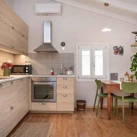 Ray Of Sunshine Corfu (city)